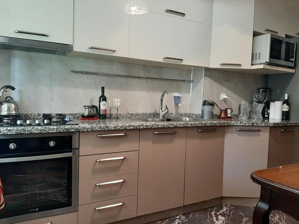 Apartment Жужуна Batum Dış mekan fotoğraf